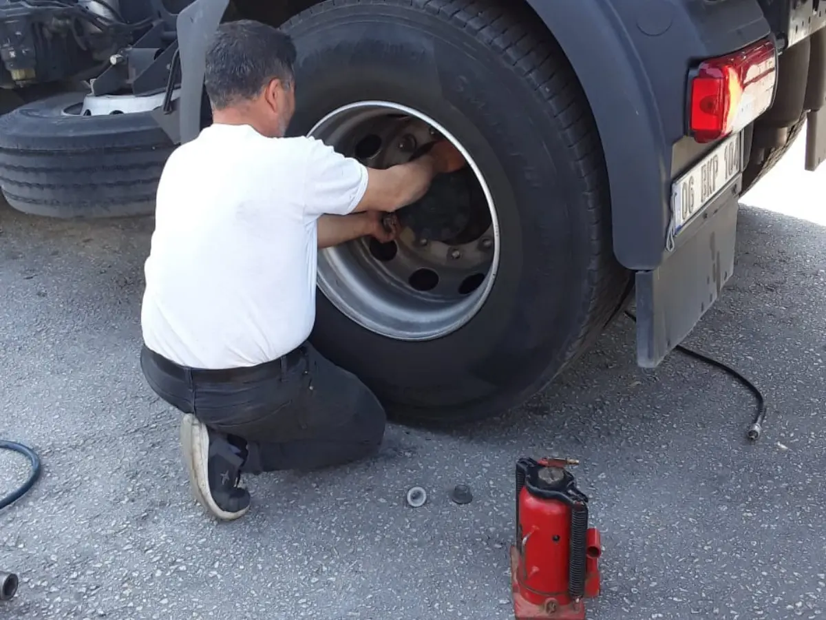 Yayladere Oto Lastikçi